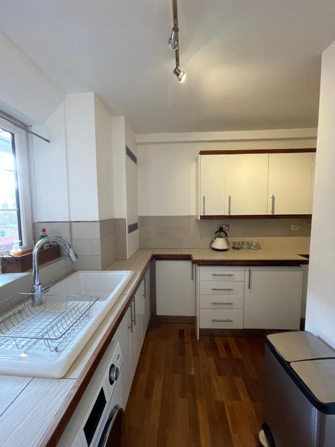 Spacious Flat Opposite The Oval Leilighet London Eksteriør bilde
