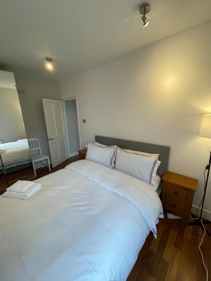 Spacious Flat Opposite The Oval Leilighet London Eksteriør bilde